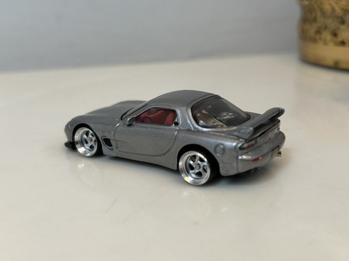 Matchbox 2002 mazda 7 - 2002,