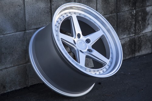 Aodhan ds05 18x9 - +30, 5x114.3